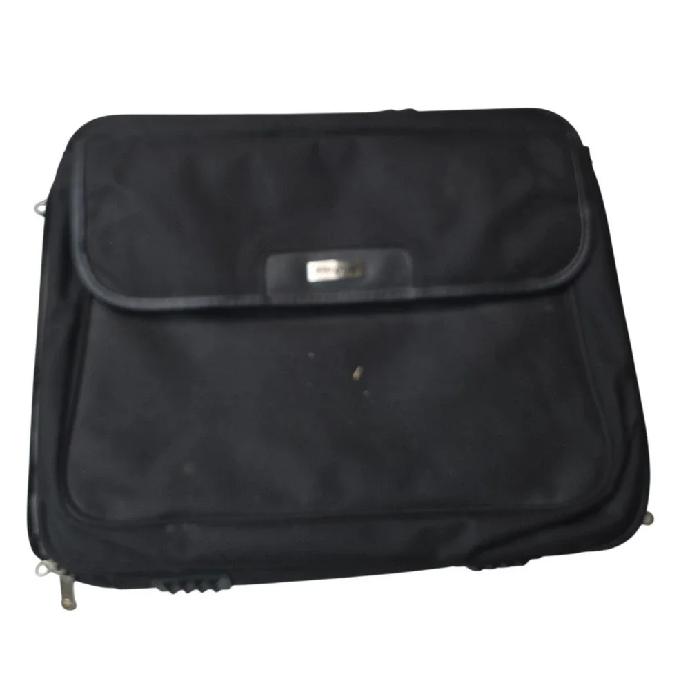 Targus Black Nylon Laptop Briefcase Messenger Bag 16 Inch Work Travel Case B3‎
